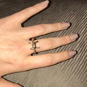Barb wire ring